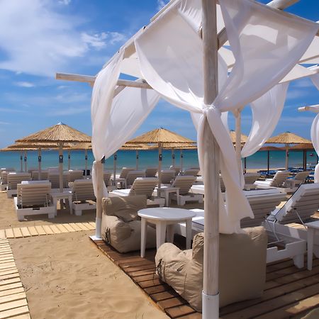 Amaryllis Beach Hotel Chrisi Akti  Dış mekan fotoğraf