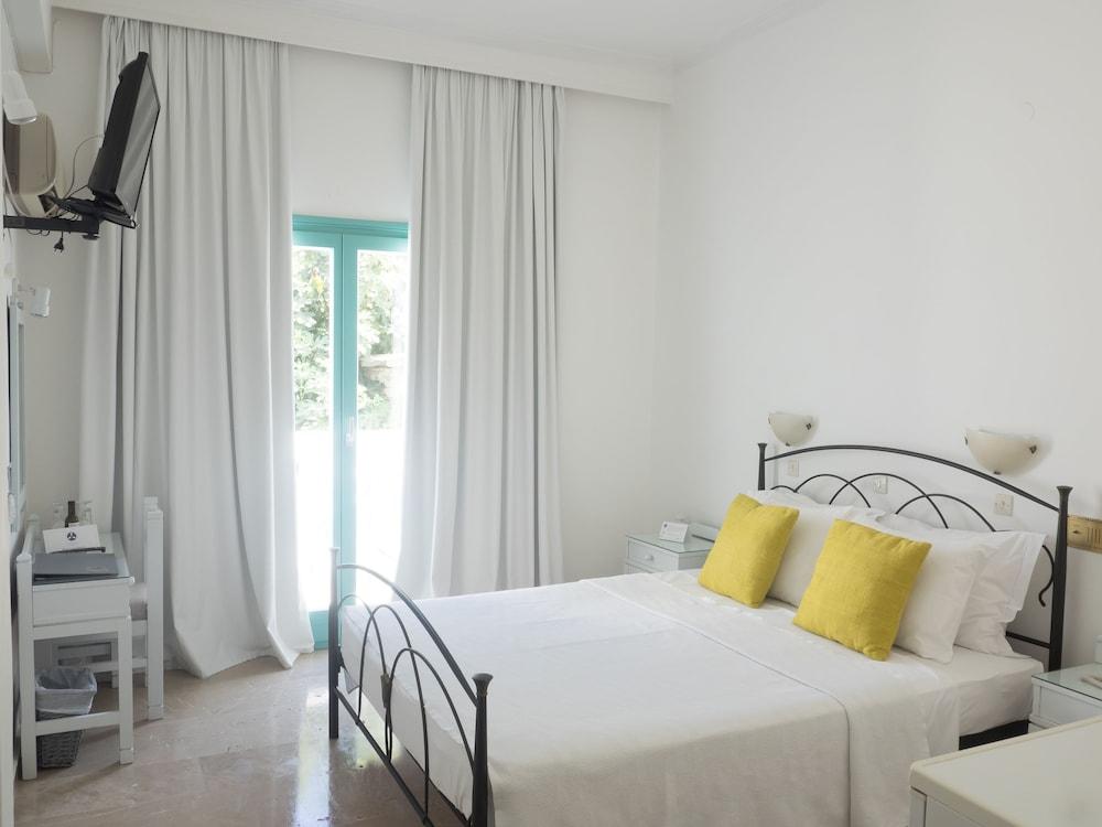 Amaryllis Beach Hotel Chrisi Akti  Dış mekan fotoğraf