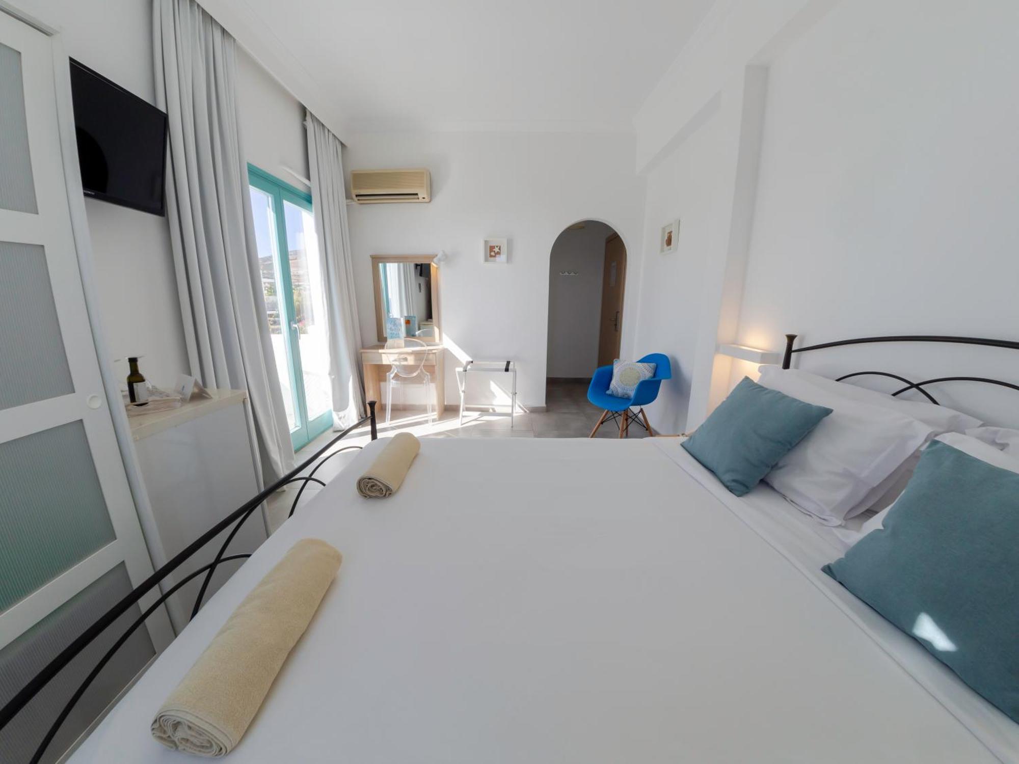 Amaryllis Beach Hotel Chrisi Akti  Oda fotoğraf